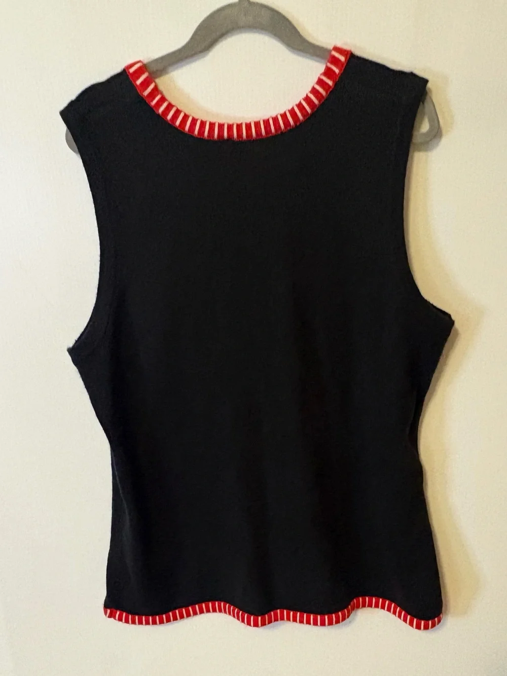 Unbranded Black Holiday Vest with Red Trim & Festive Embroideries